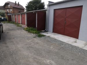 Pronájem garáže Ivančice 3