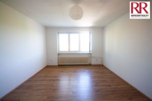 Prodej bytu 2+1 54 m2 v cihlovém domě v Plzni Skvrňany 4