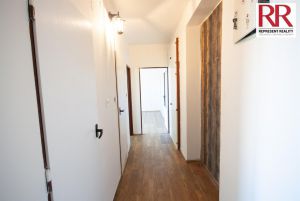 Prodej bytu 2+1 54 m2 v cihlovém domě v Plzni Skvrňany 8