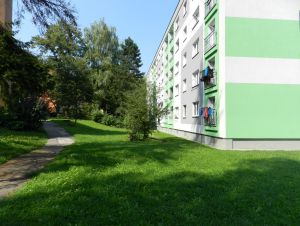 Prodám byt 2+1 s lodžií, 56 m2 v Ostravě – Porubě na ul. K. Pokorného v osobním vlastnictví. 15