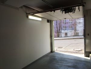 Dlouhodobý pronájem garáží na Praze 9 4