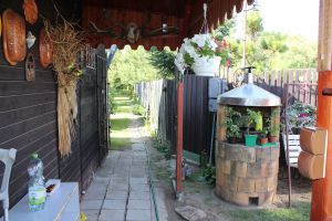 Prodám zahradu s obytnou chatou u Chomutova 7