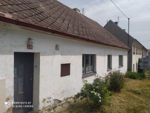 Prodej rodinného domu 196 m2 s pozemkem 50 m2 v obci Čistá 1