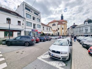 Nájem prostor sloužících k podnikání, Benešov 2