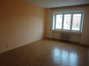 Pronájem 3+1, ulice Merhautova, Černá Pole, 80 m2, balkon, komora 4