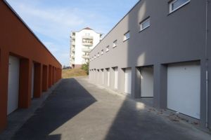 Pronájem garáže / skladového prostoru 23 m² - Ulice Nad Čertovkou, Blansko, sídliště Písečná. 5