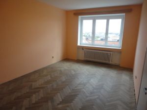 Pronájem 3+1, ulice Merhautova, Černá Pole, 80 m2, balkon, komora 3