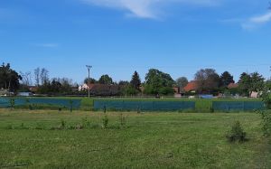 PRONÁJEM POZEMKU 300 m2 ROUDNICE NAD LABEM 3