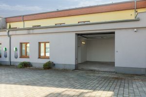 Prodej komerční objekt s ubytováním, Starý Jičín 13
