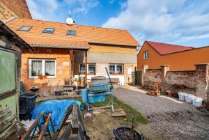 Prodej rodinného domu 157 m², pozemek 242 m² Tuřany  12
