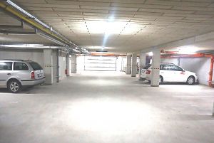 Pronajmu kryté garážové stání -SLAVKOV u BRNA 11